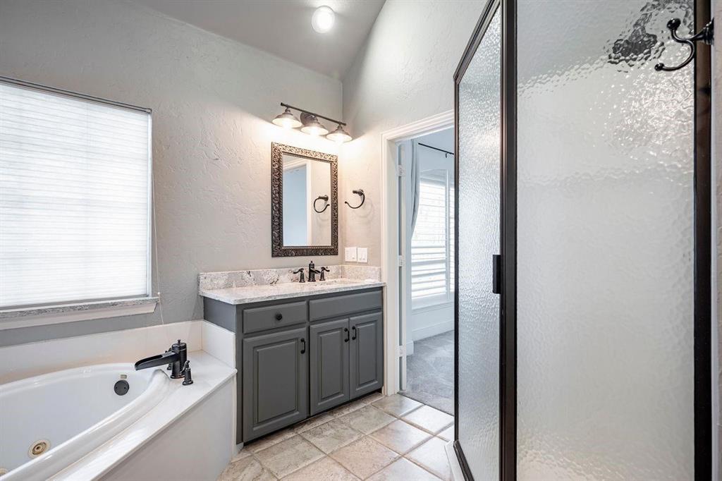 Towne Lake - Residential