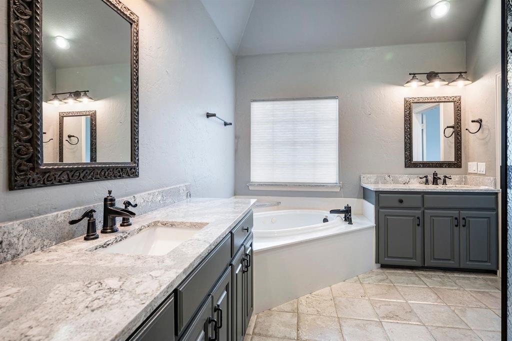 Towne Lake - Residential
