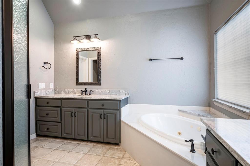 Towne Lake - Residential