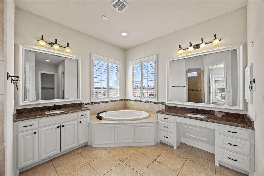 Villas Of Heath - Residential