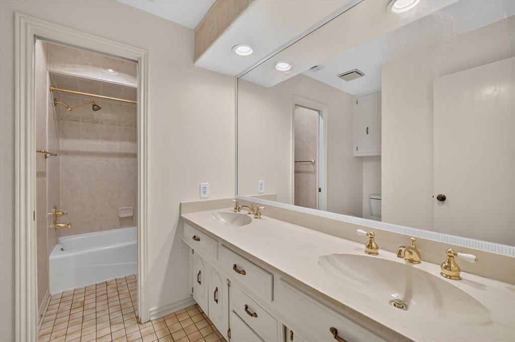 Prestonwood - Residential