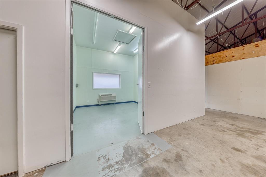 SURV: MARY THOMAS - Commercial Sale