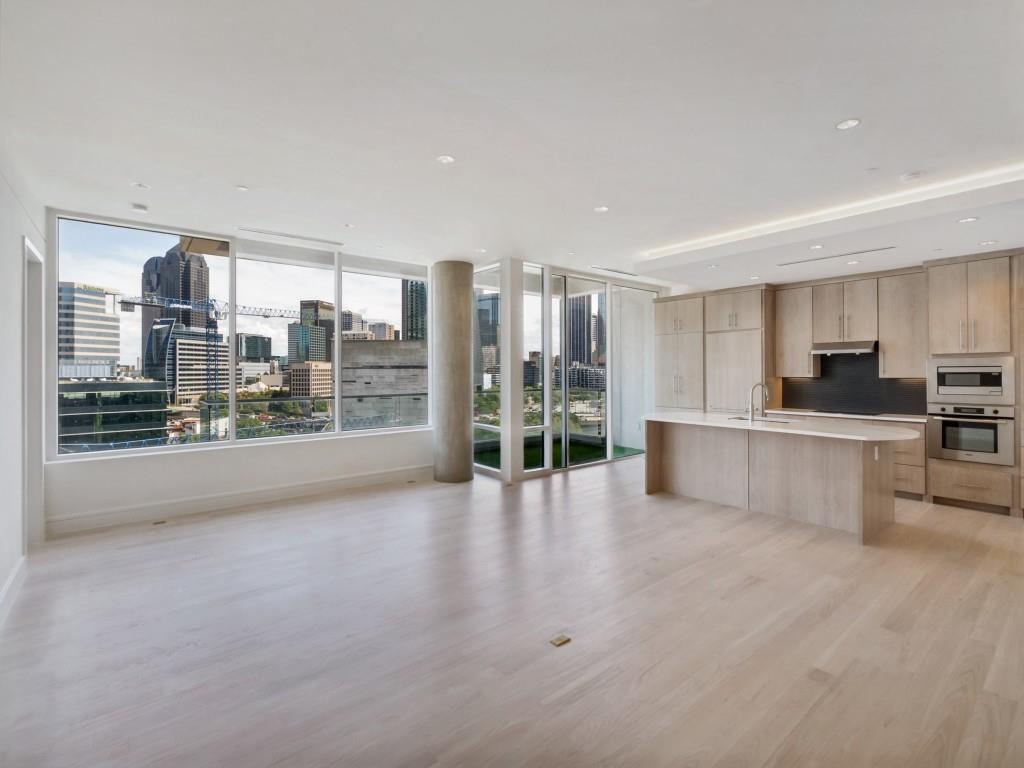 South Tower Residences - Residential