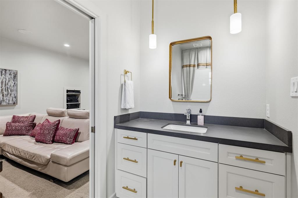Edwards Ranch Riverhills Add - Residential
