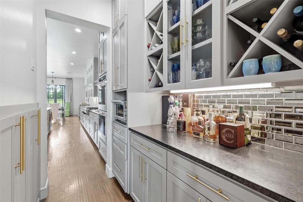Edwards Ranch Riverhills Add - Residential