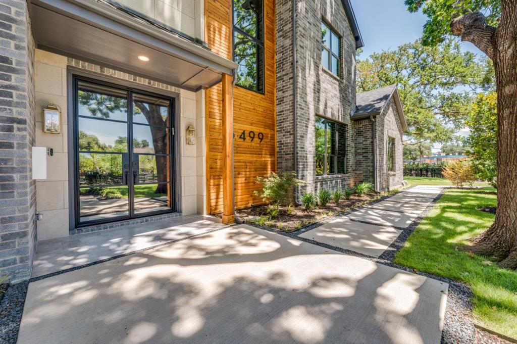 Royal Crest Add 05 - Residential