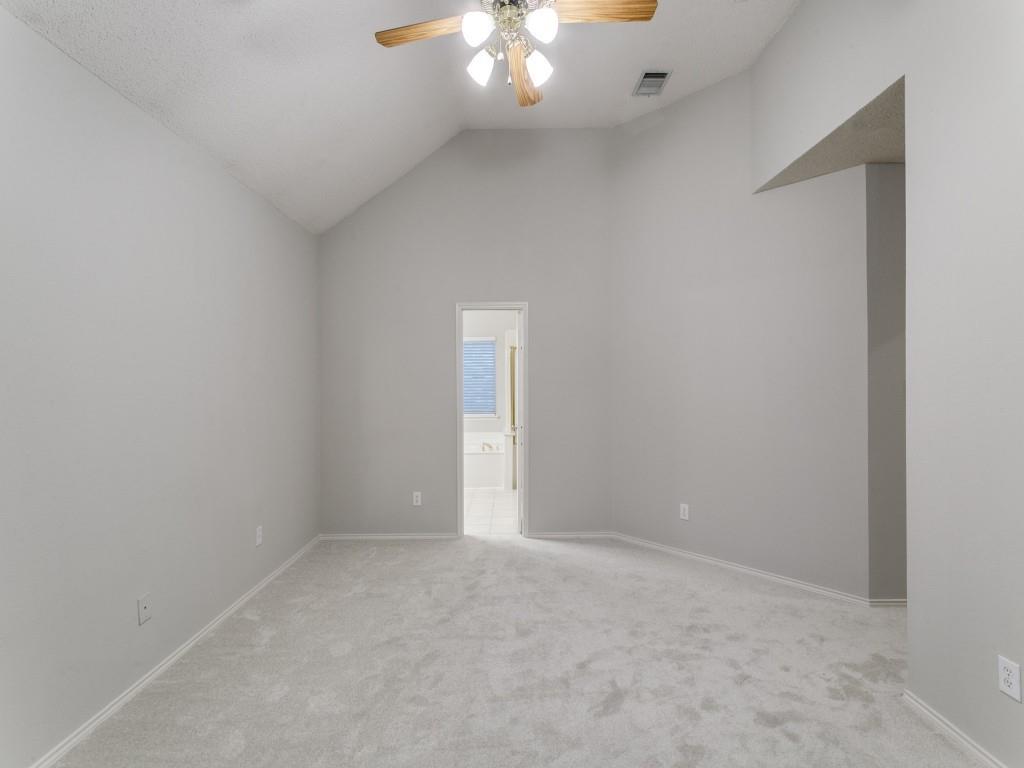 Oaks Of Lake Forest - Residential