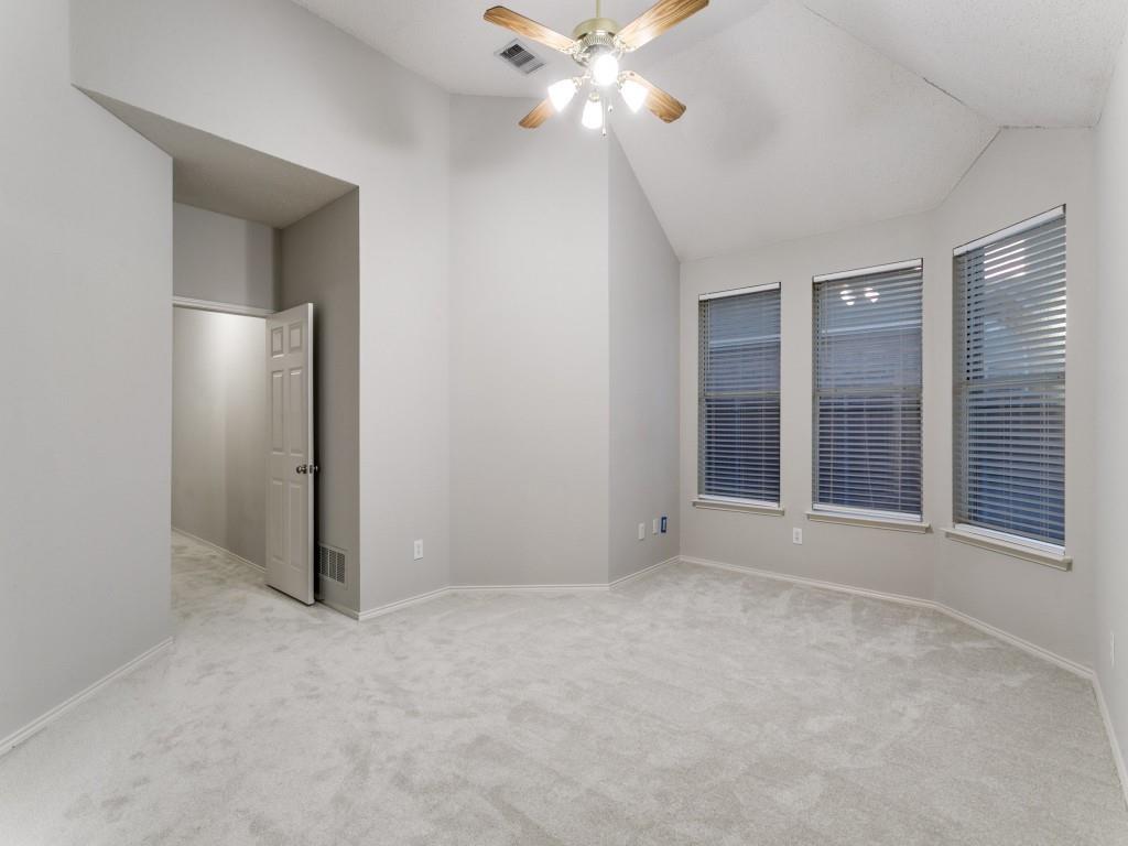 Oaks Of Lake Forest - Residential