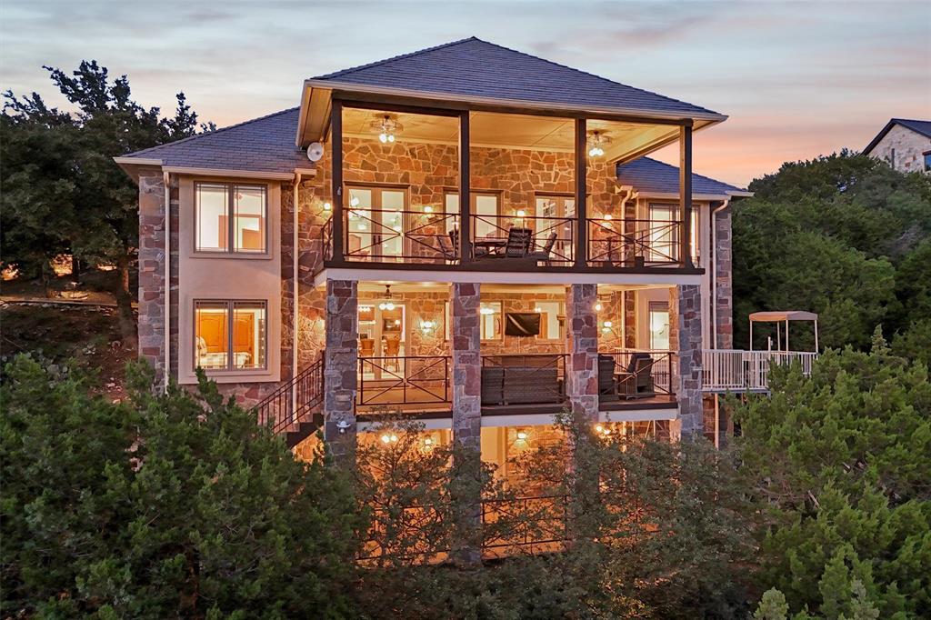 Cliffs Ph 08 - Residential