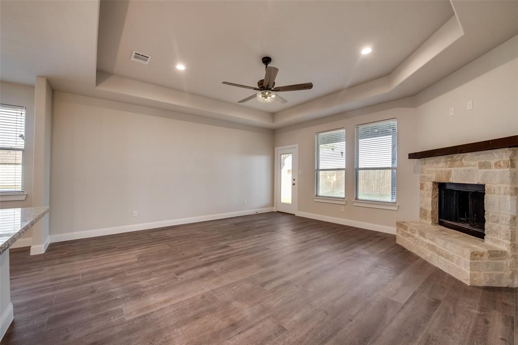 SANGER CIRCLE - Residential