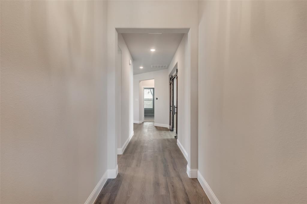 SANGER CIRCLE - Residential