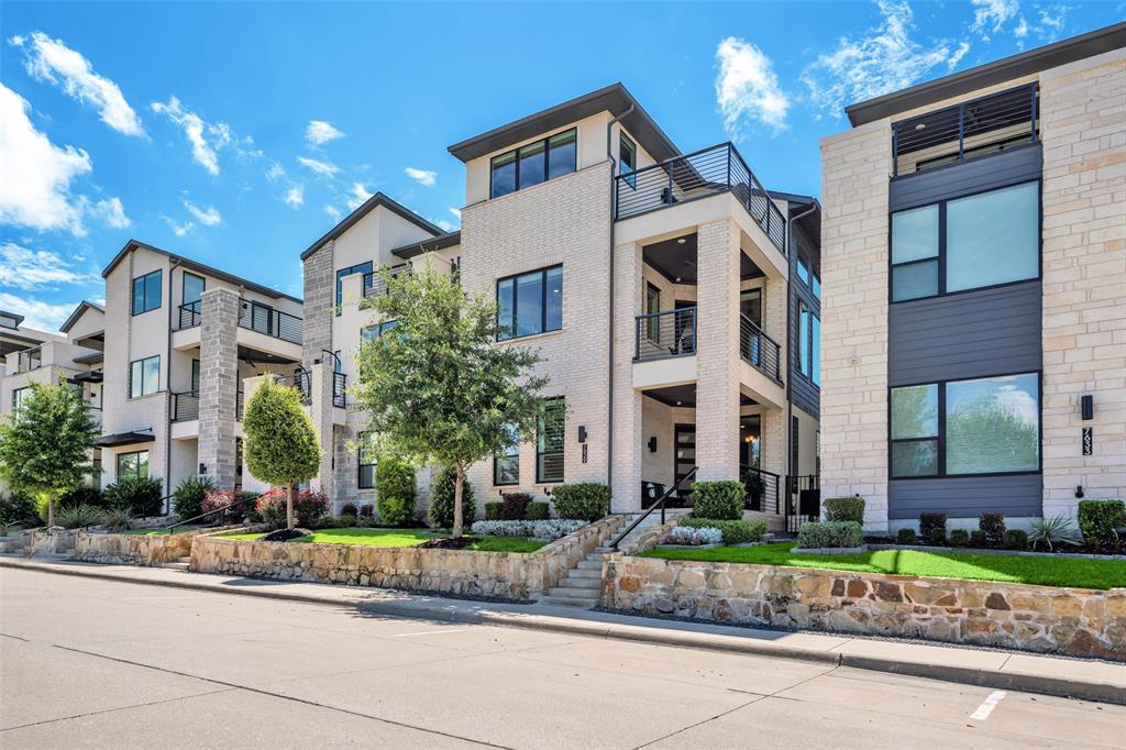 Danielle at Craig Ranch - Residential