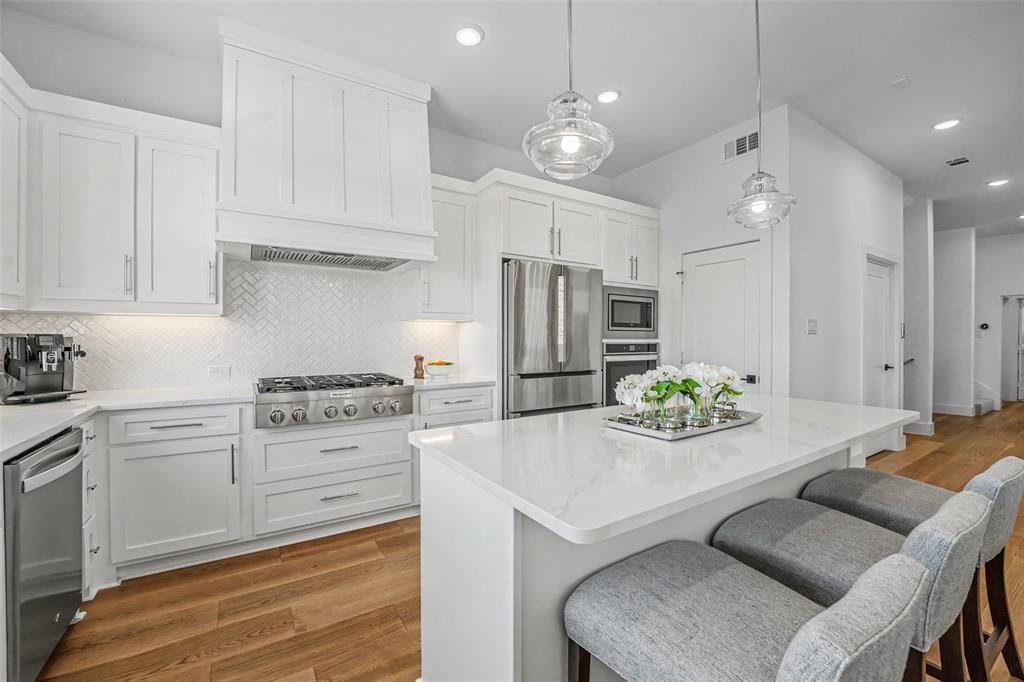 Danielle at Craig Ranch - Residential