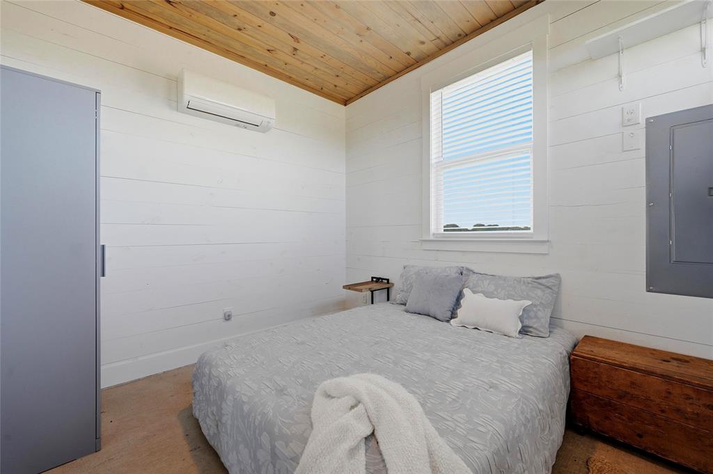 F Clary - Residential