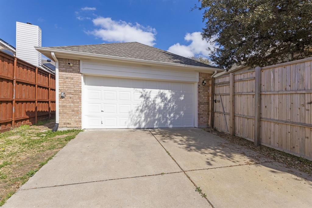 Highlands Pkwy - Residential