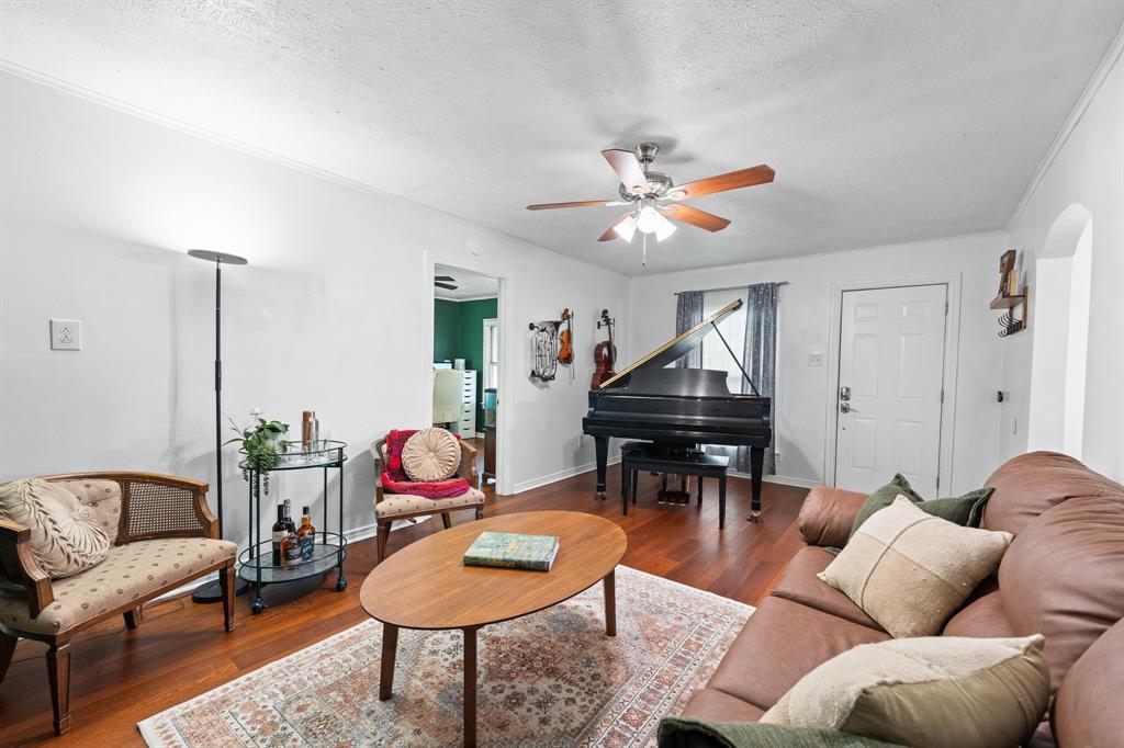 Worthview Add - Residential