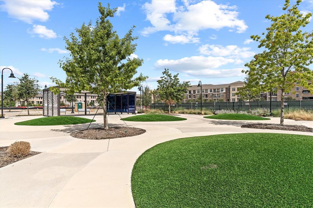 Addison Grove - Residential