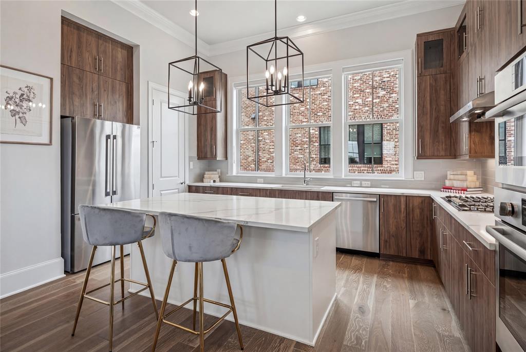 Addison Grove - Residential