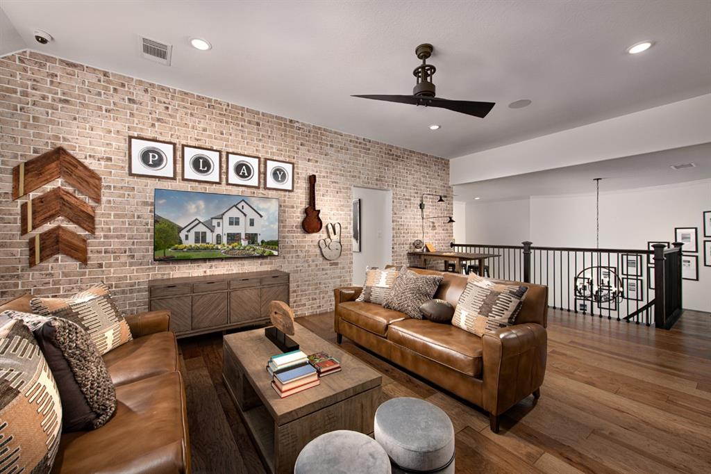 Toll Brothers at Walsh - Residential