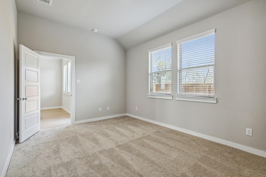Lakehaven - Residential
