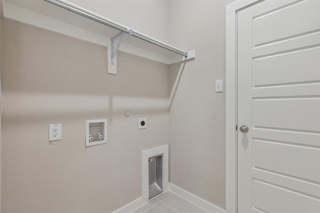 Lakehaven - Residential