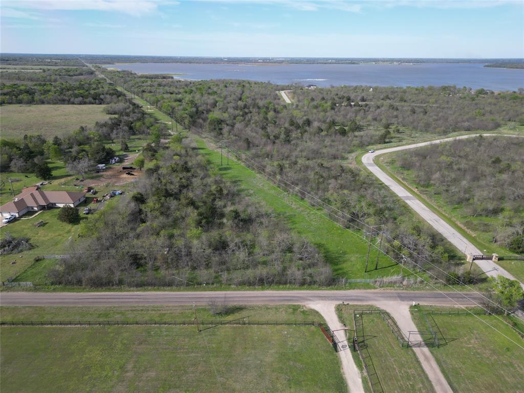 Located near Cedar Creek Lake, seize the opportunity to own 2.6 acres offering the space buyers are looking for. This property creates an exciting opportunity to build, invest, or hold land in a growing lake-area market. Kemp offers small-town convenience with easy access to surrounding Cedar Creek Lake communities, shopping, dining, and outdoor recreation. Located about an hour southeast of Dallas, this land gives buyers room to spread out while staying connected to the metroplex. Cedar Creek Lake is one of the largest lakes in Texas, celebrated for its recreational lifestyle and bass fishing. Claim Your Piece of Texas!
