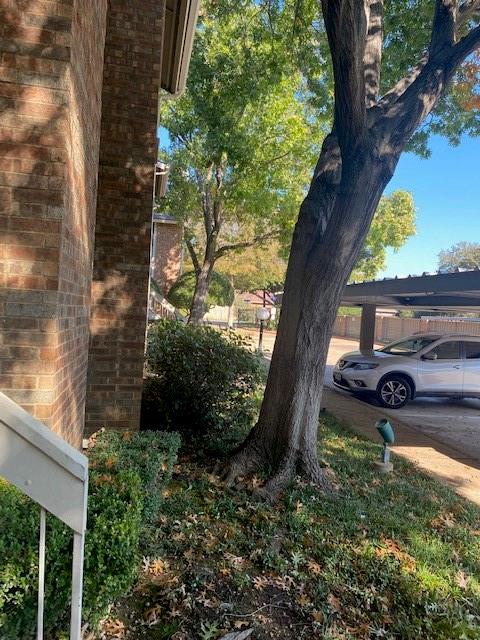 GREAT AREA, CLOSE TO ALL KIND OF FACILITY, NEW FLOOR LAMINATE ALL OVER, NEW PAINT
,NEW GRANITE AND MORE