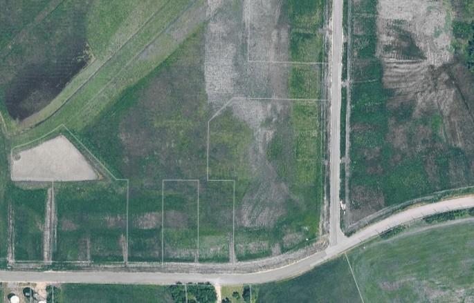 Peaceful country living on an acre lot.  Bring your builder.  Deed restrictions apply. Buyer to verify all information.