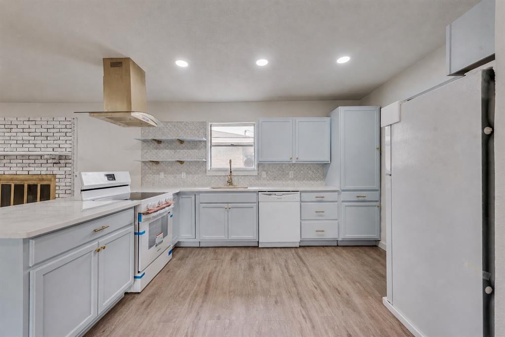 Glen Hills Rev - Residential