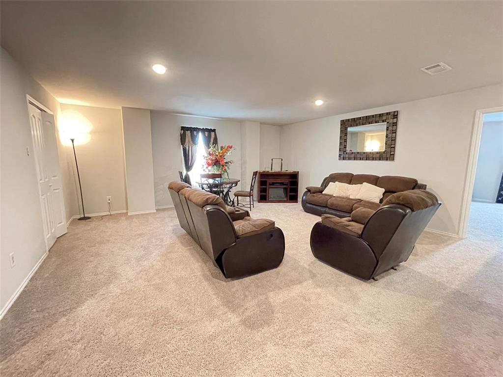 RIVER OAKS AT SAWMILL ROAD - Residential