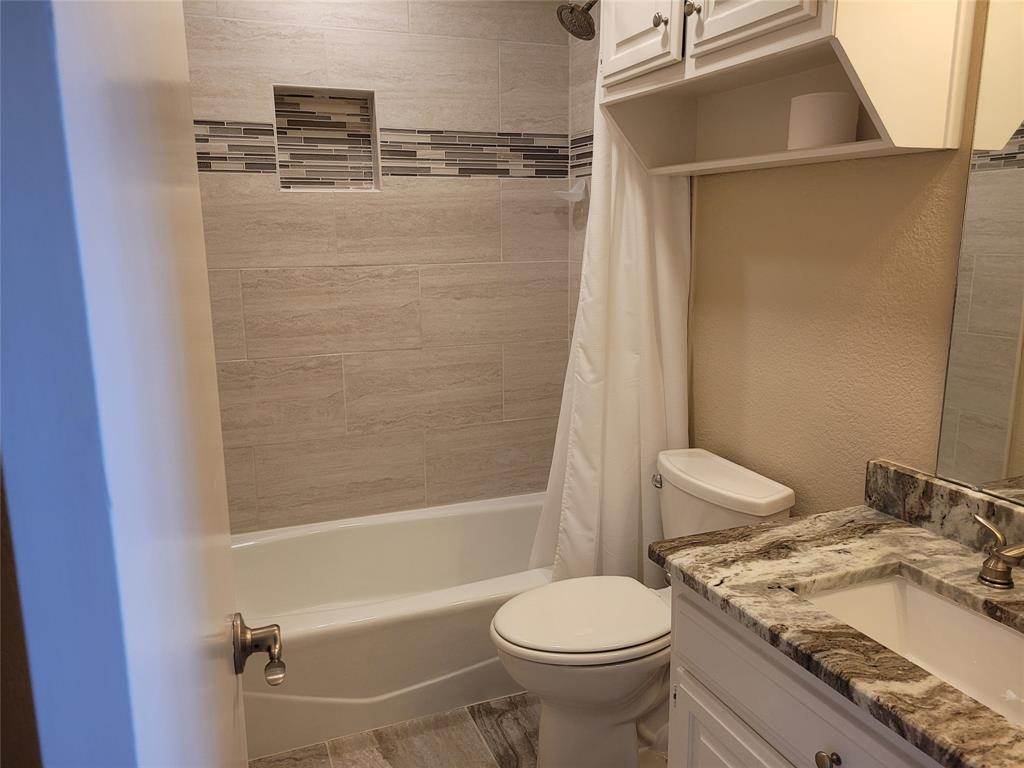 Biltmore Swim & Racquet Club Ph Three - Residential Lease