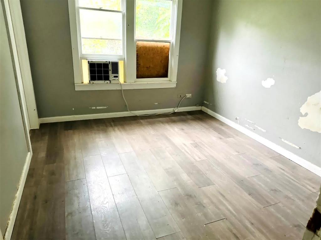 Whitney Ot - Residential