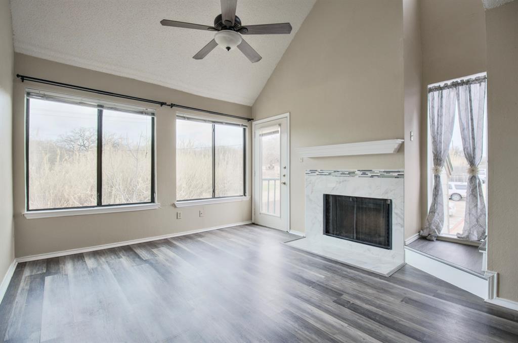 Arlington Oaks Condo - Residential