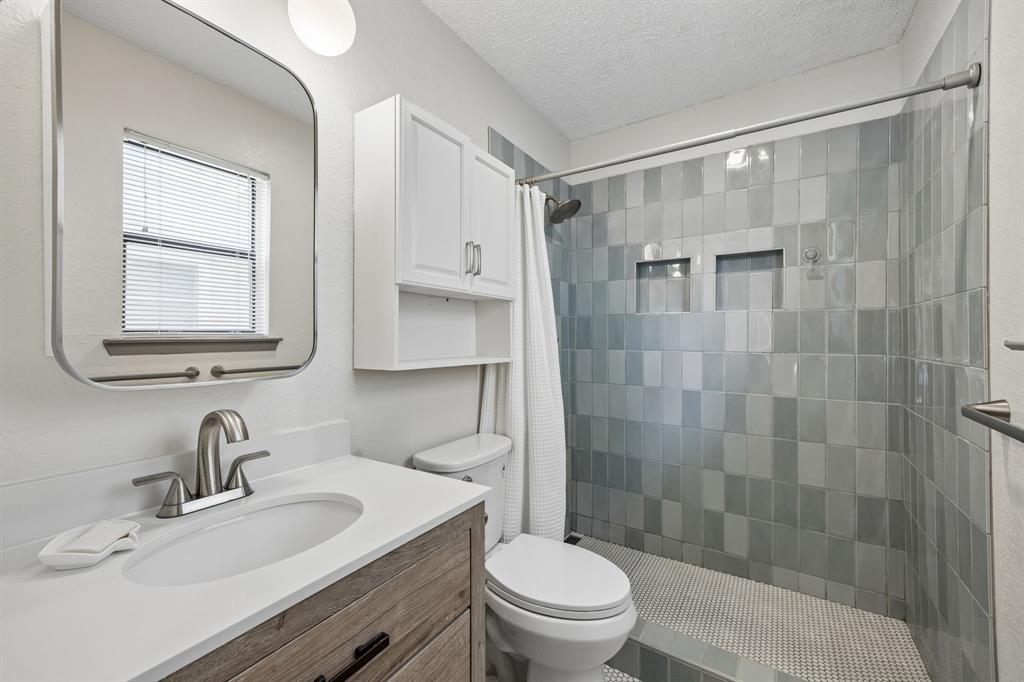 Junius Heights - Residential