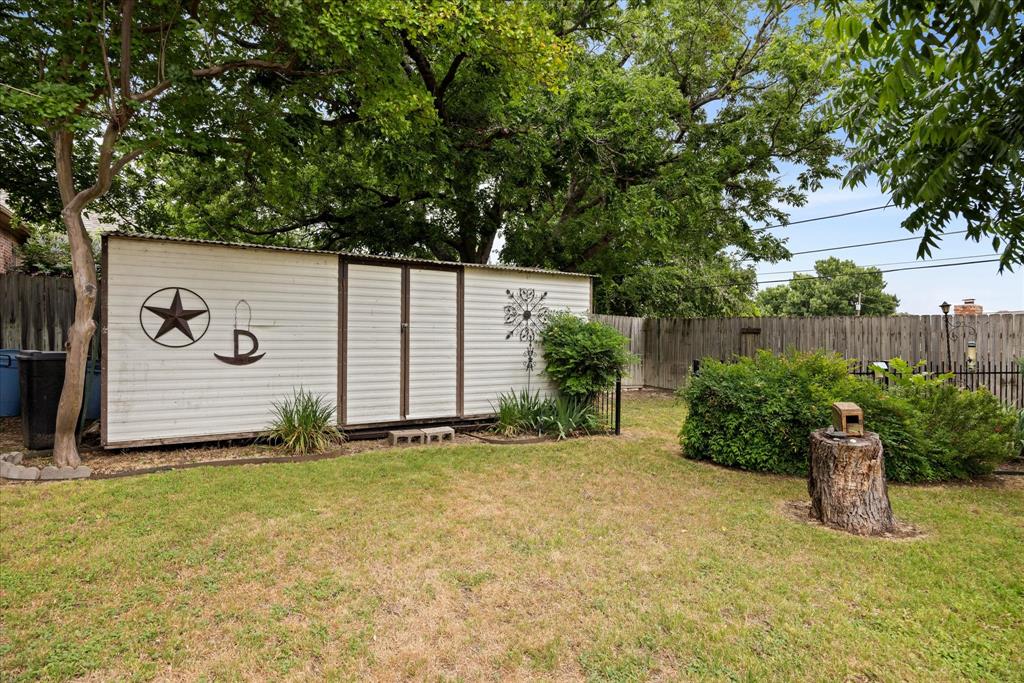Decordova Bend Estate - Residential