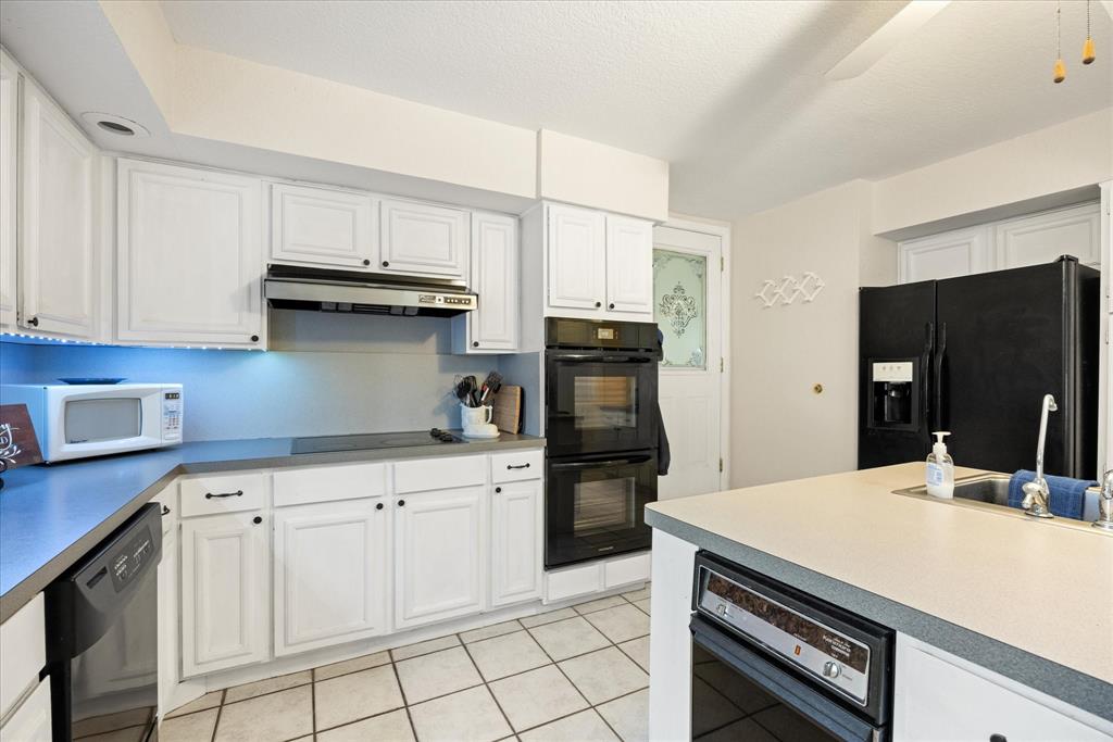 Decordova Bend Estate - Residential
