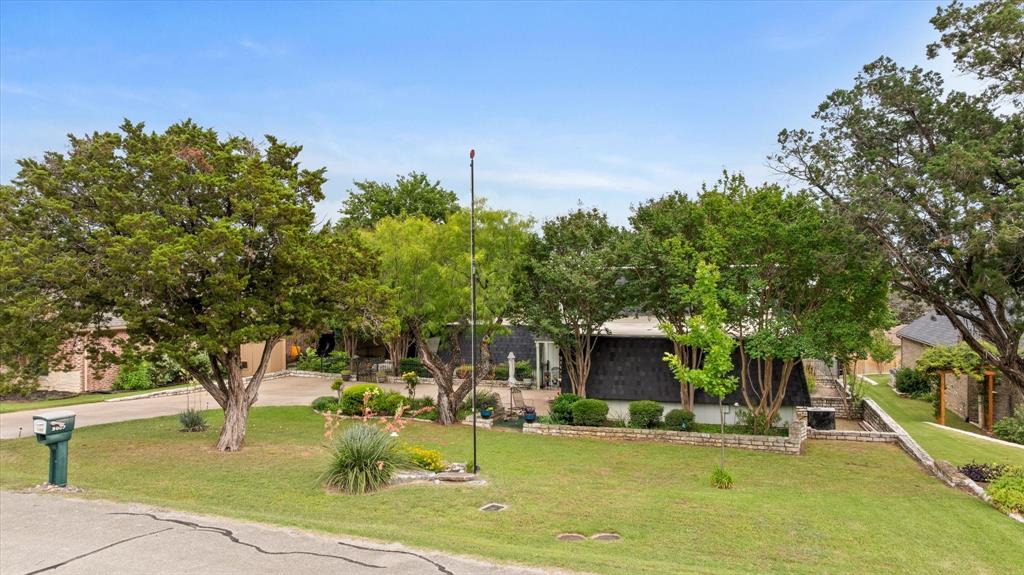 Decordova Bend Estate - Residential