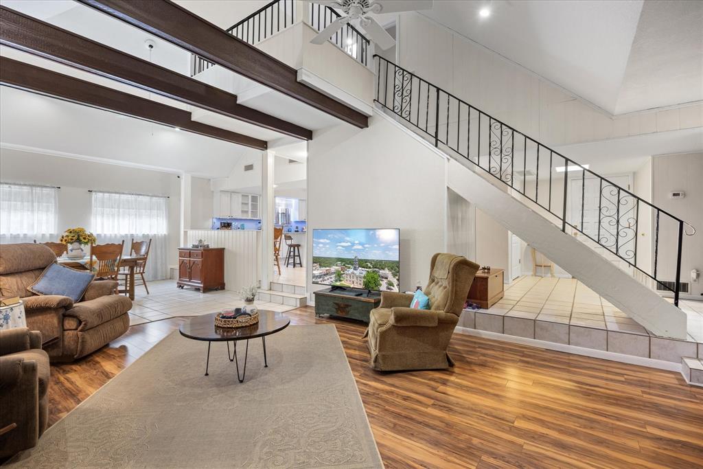 Decordova Bend Estate - Residential