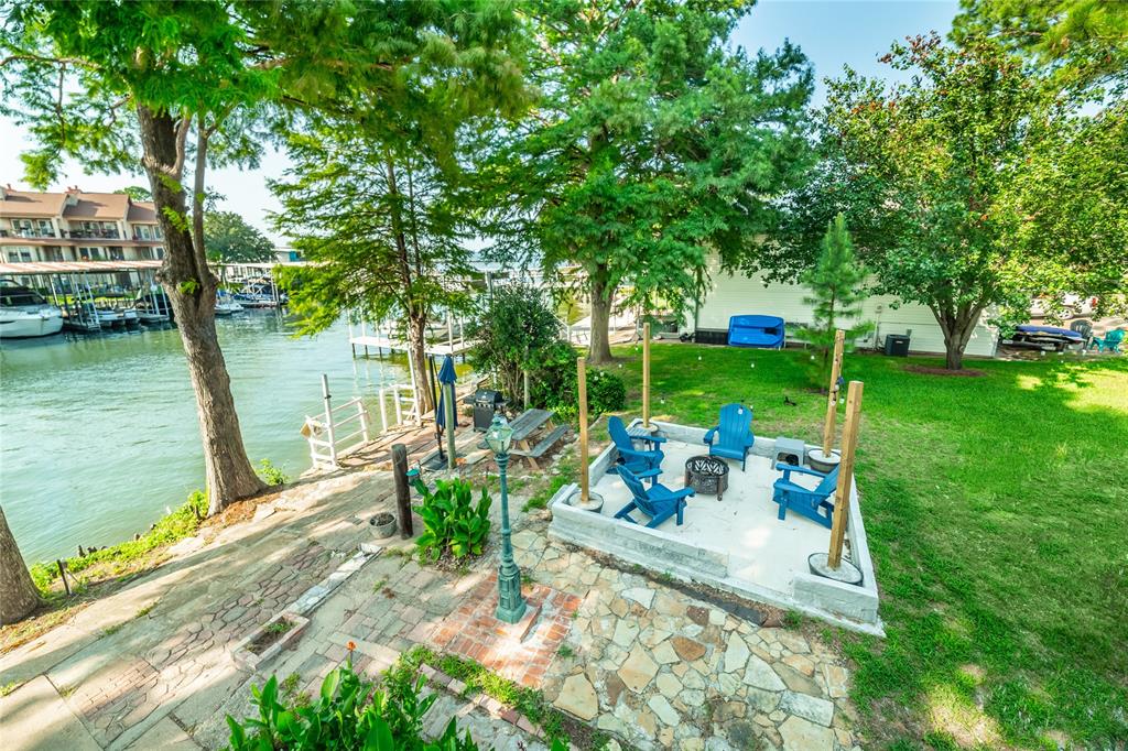 Point-O-Retreat Sub - Residential
