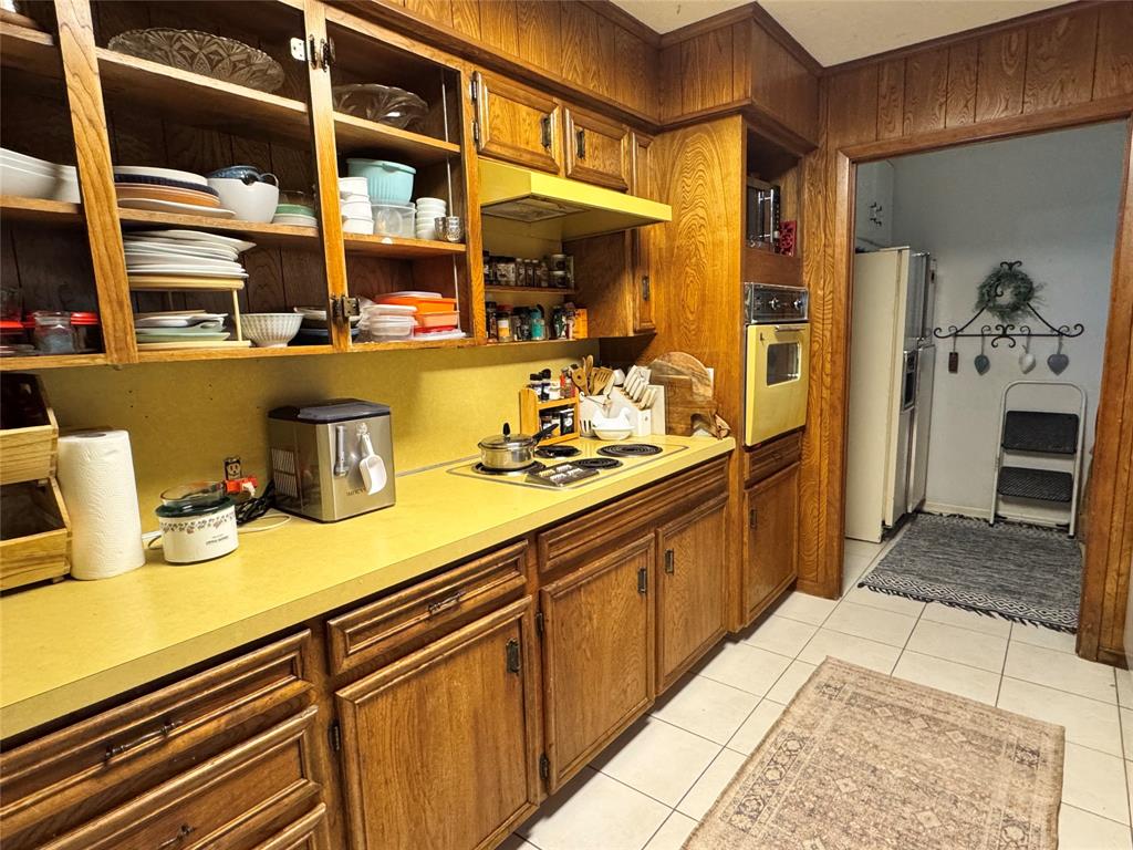 Lakeway Estate - Residential