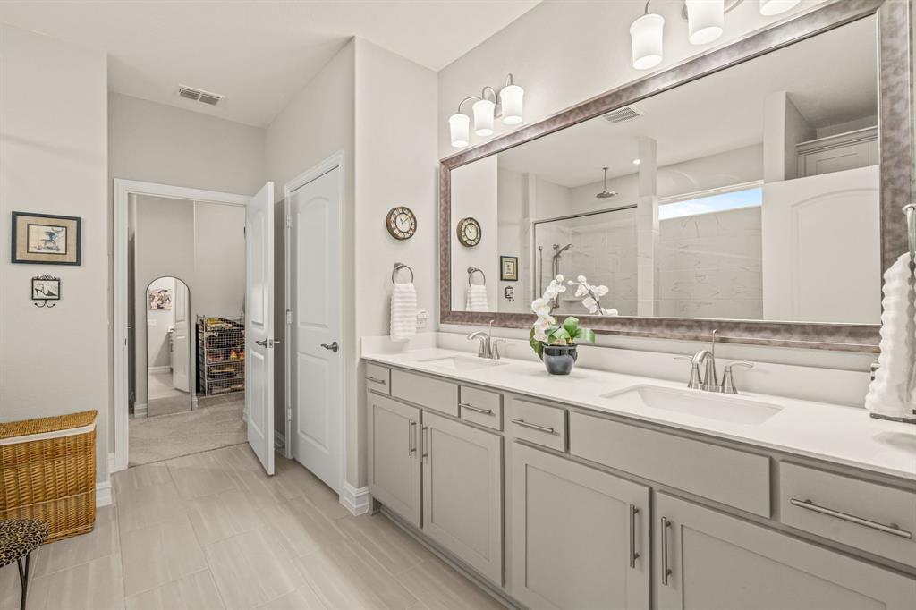 Del Webb Trinity Falls - Residential