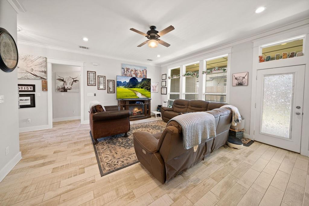 S & S Country Villas U-2 - Residential