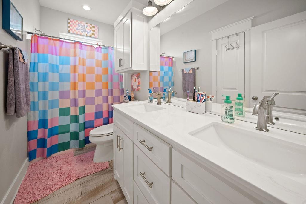S & S Country Villas U-2 - Residential