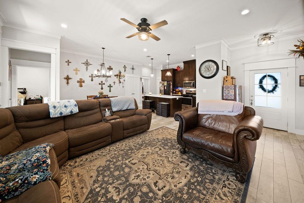 S & S Country Villas U-2 - Residential