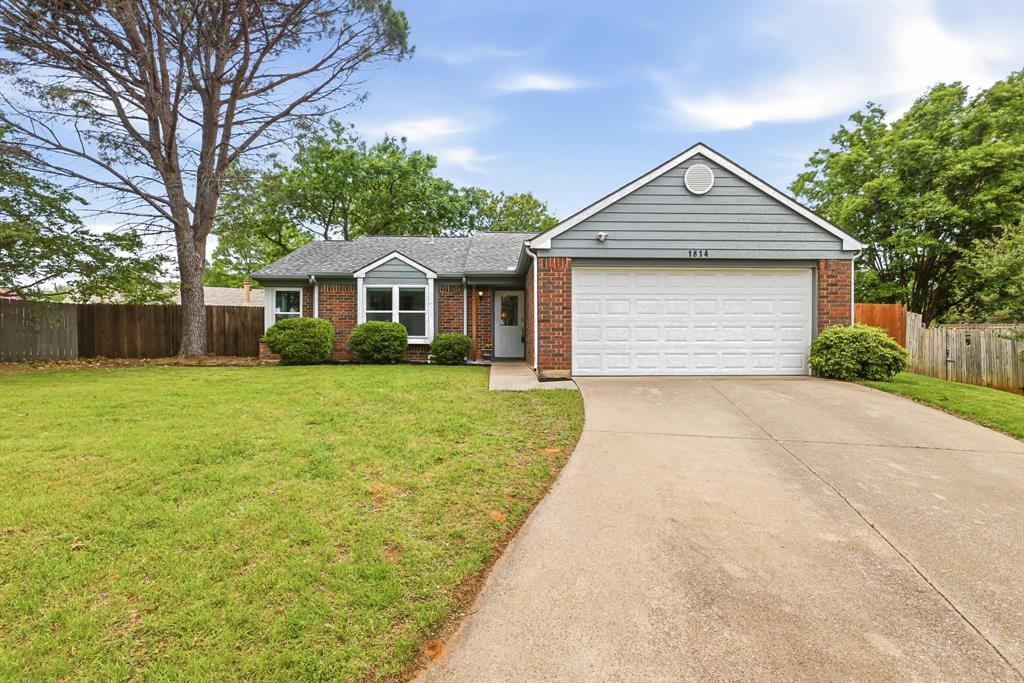 Autumn Hills Grapevine - Residential