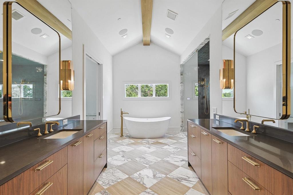 Hat Creek Estates - Residential