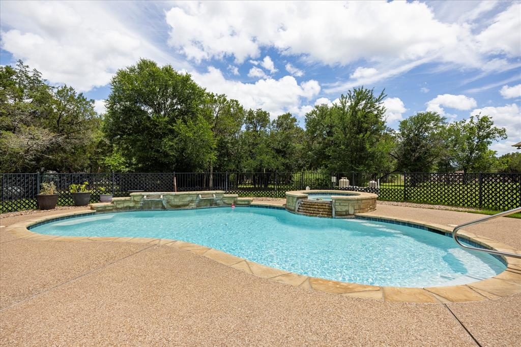 Mallard Pointe On Lake Granbury - Residential