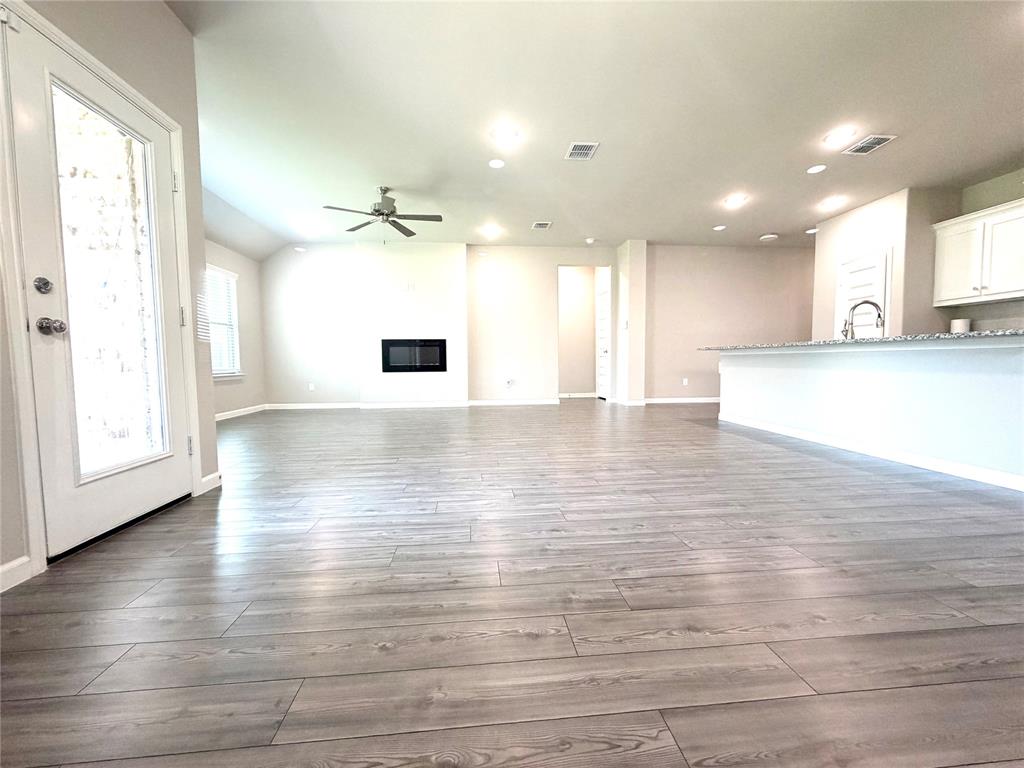 Lakepointe Ph I - Residential