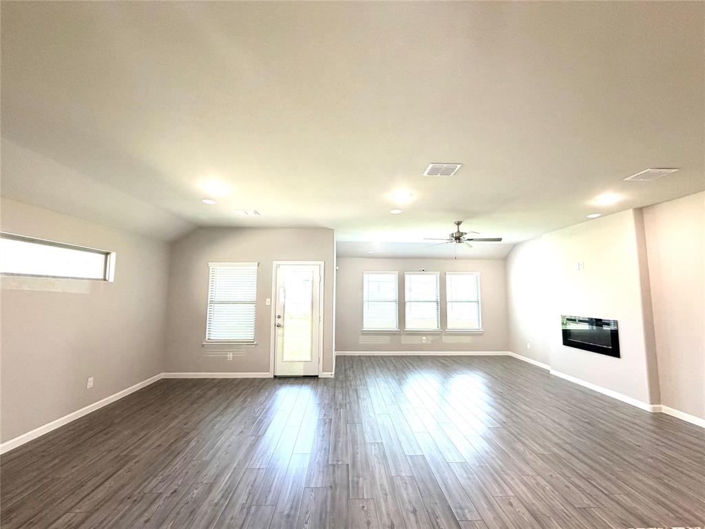 Lakepointe Ph I - Residential