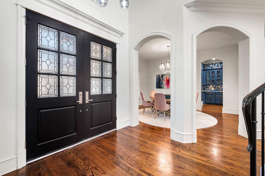 Surrey Square Rev - Residential